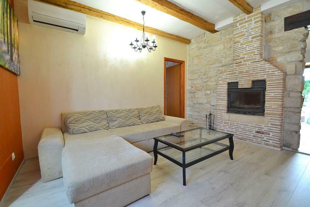 Villa Giardin Novigrad Istria المظهر الخارجي الصورة